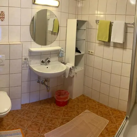 Schwemberger Ohne Frühstück