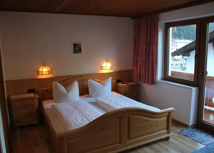 Schwemberger Ohne Frühstück Pensión 3*