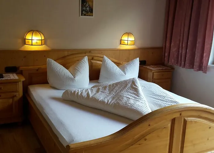 Schwemberger Ohne Frühstück Pensión 3*