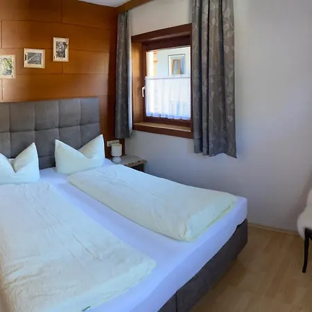 Schwemberger Ohne Fruehstueck Mayrhofen